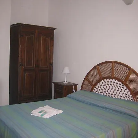 La Via Del Mare Bed & Breakfast 3*
