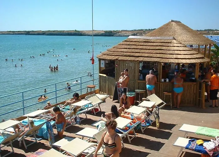 La Via Del Mare Arenella (Syracuse)